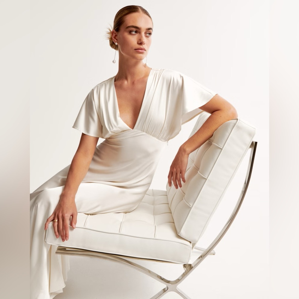 Elegant White Women's Dress